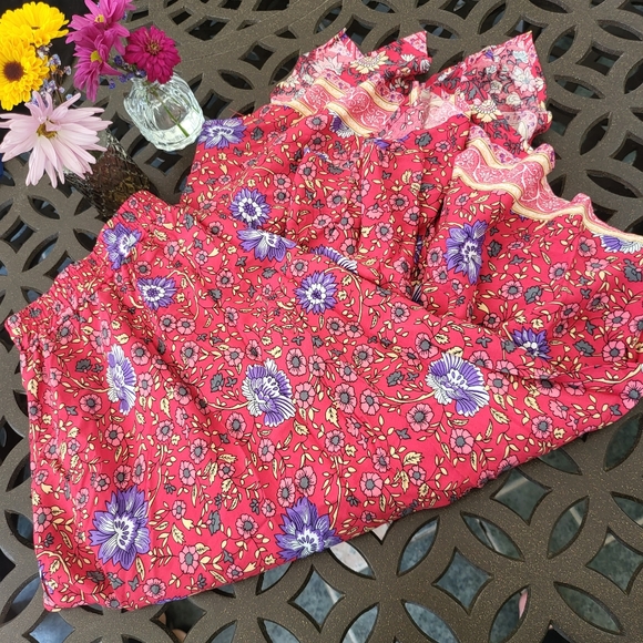 hibluco Dresses & Skirts - Mid calf floral flowy skirt